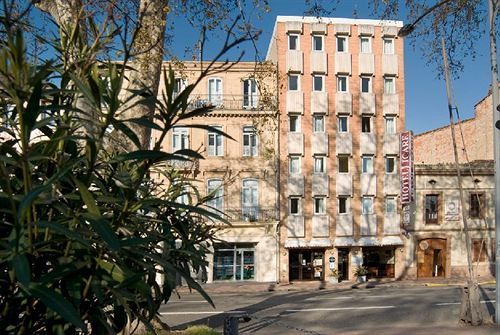 Icare Hotel
